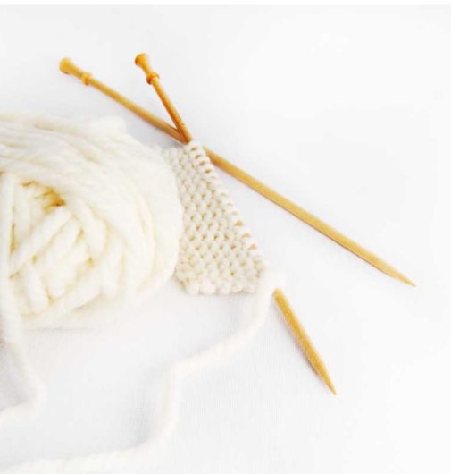 Knitting needles with a started project